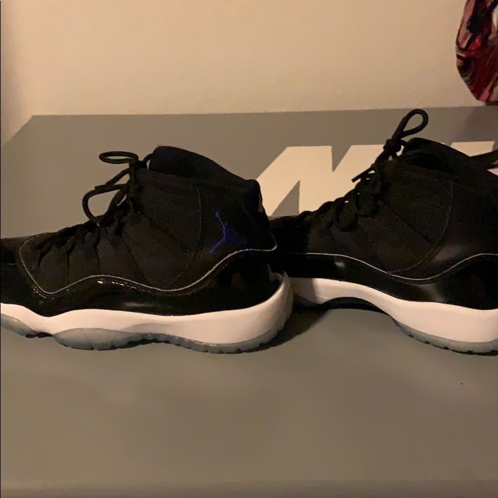 2016 Jordan 11 girls Space Jam